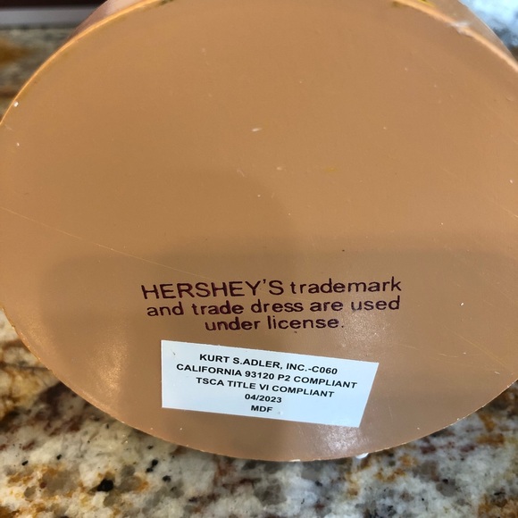 Kurt Adler Hershey’s S’mores Nutcracker NWT in Box 14 inches - Picture 8 of 12